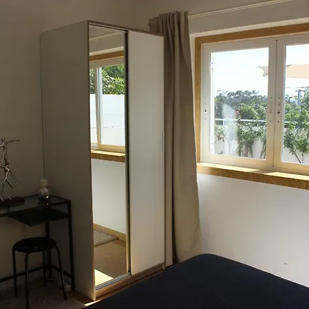 Encosta's Garden アパート オエイラス