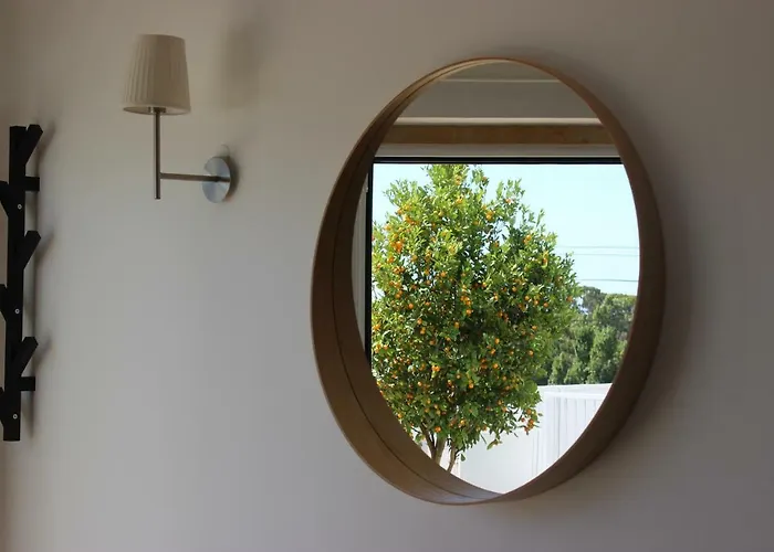 Encosta's Garden Apartment